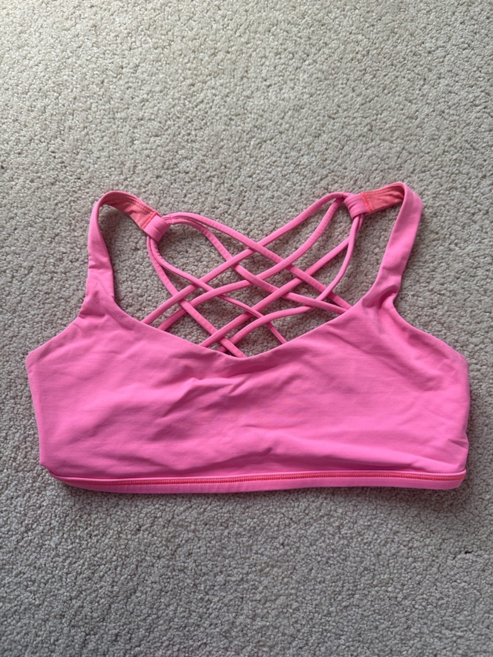 Hot pink older style Lululemon bra not sold anymore and no flaws